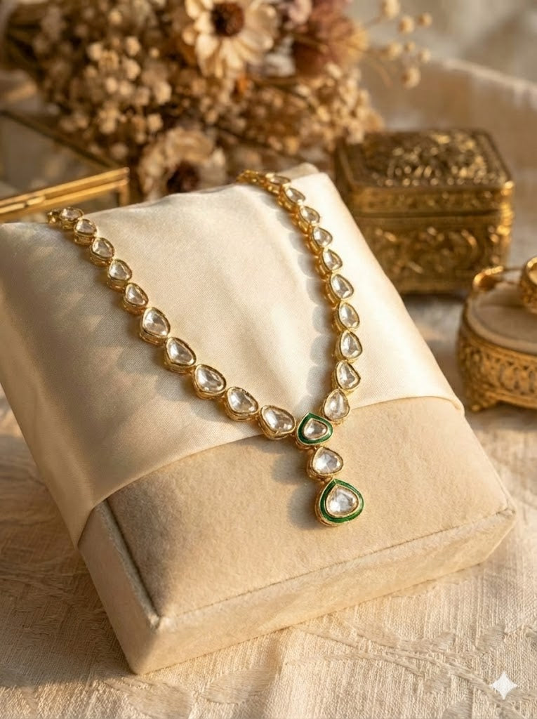 Meher Polki Elegance Set - Emerald Green