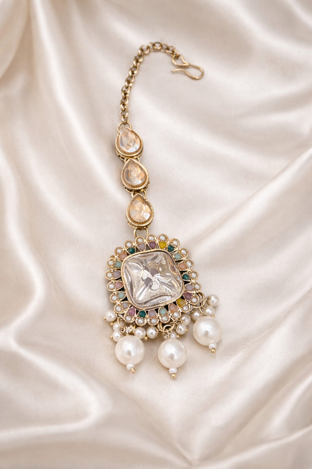 Multicolour Kundan Jhumka Earrings & Maang-Tika Set