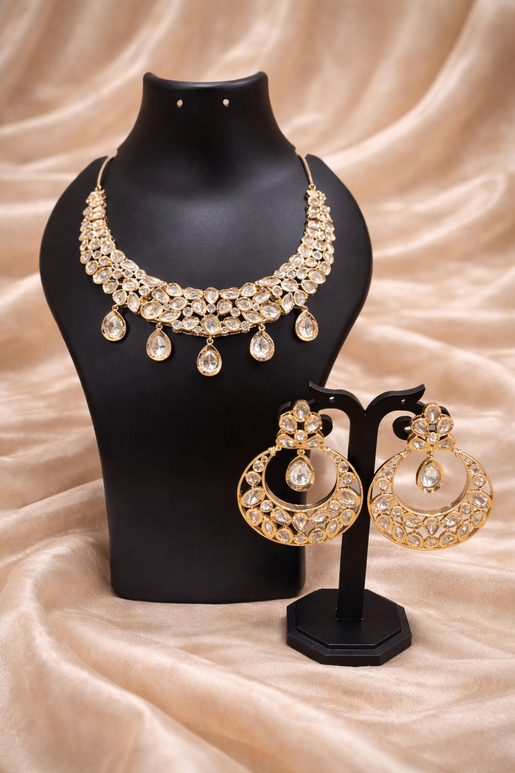 The Gulmarg Rose Gold Victorian Polki Necklace & Chandbali Set