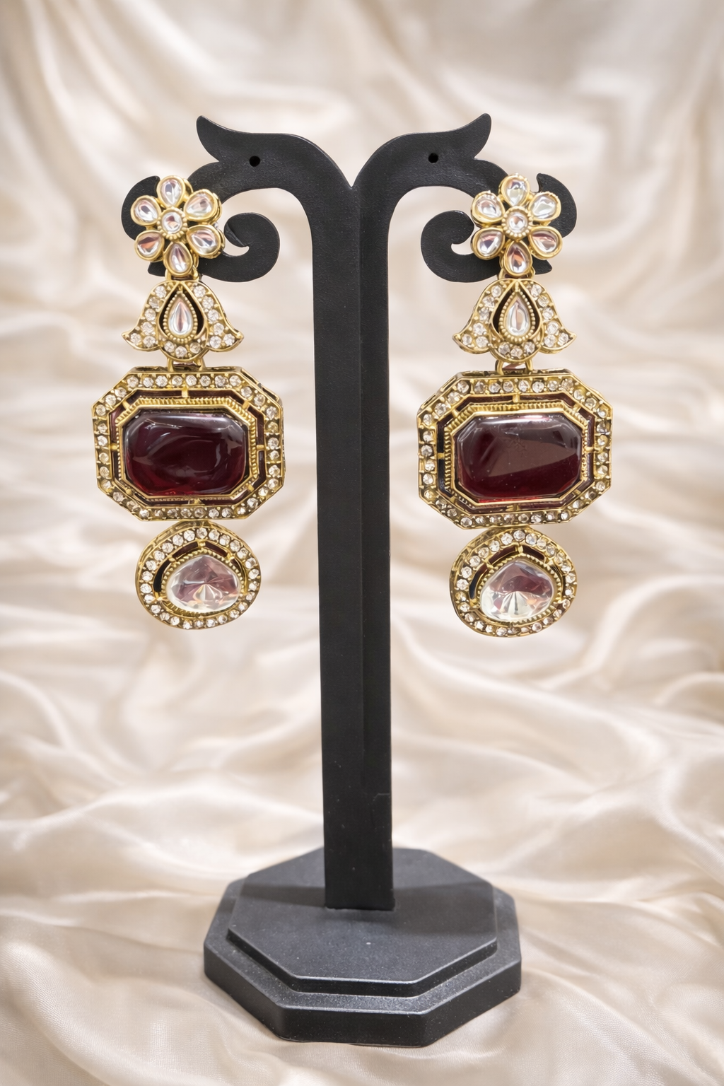 The Crimson Heritage Polki Necklace & Mang-Tika Set - Maroon