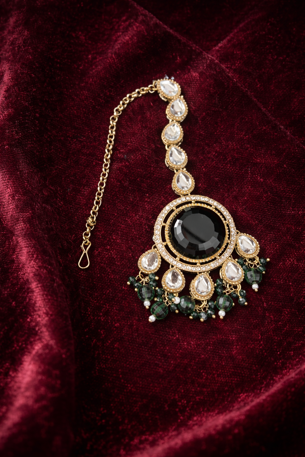 The Jahanara Royal Emerald Green & Pearl Choker Set