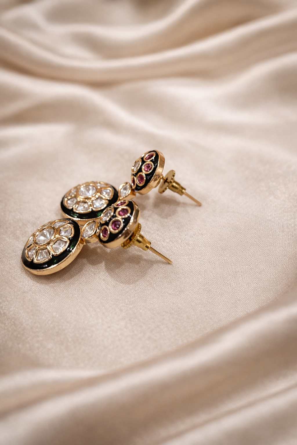 Traditional Kundan & Polki necklace  Set - Green &  Red Floral Motifs